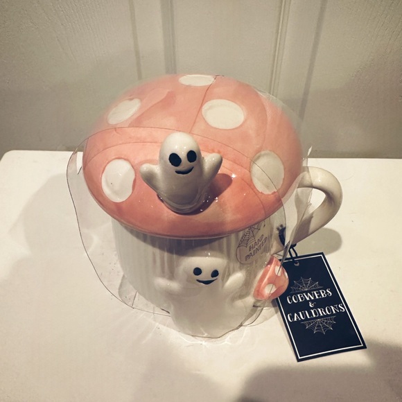 [ 2 FOR $25 ] 👻 ADORABLE GHOST & MUSHROOM MUG WITH LID - Picture 2 of 4